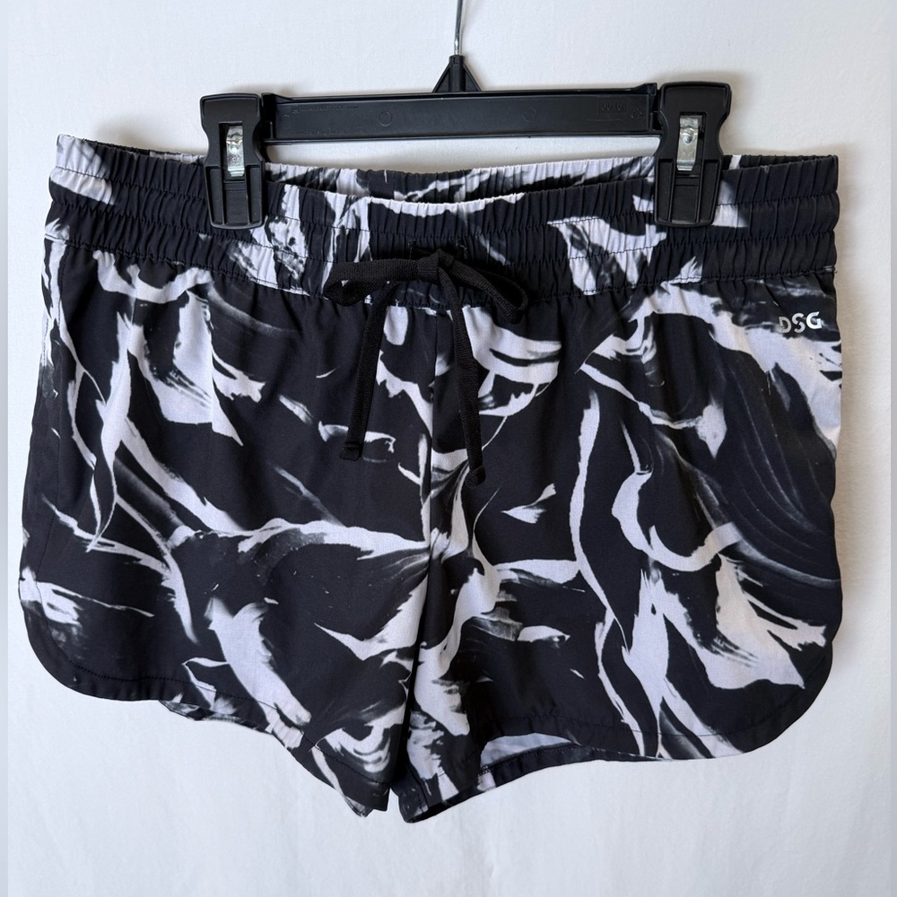 DSG Black and White Women's Athletic Shorts size small